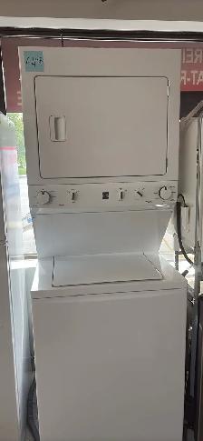 LAVEUSE SÉCHEUSE SUPERPOSÉ BLANC KENMORE IMPECCABLE À 649$