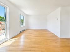 Spacious 3-bedroom with a large private terrace in in LaSalle - Photo 4