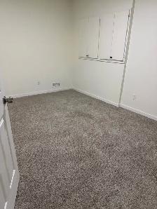 Basement for Rent - Photo 6