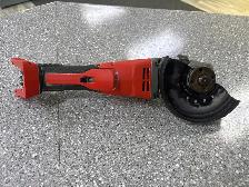 Milwaukee 2886 18V 5" Flathead Grinder Tool Only - Photo 3