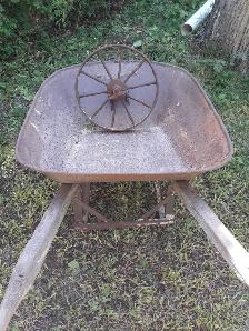 BROUETTE ANTIQUE  (acier indestructible) - Photo 2