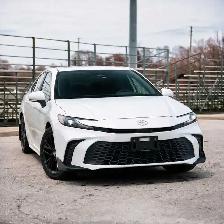 2026 Toyota Camry SE UPGRADE HYBRID