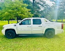 2008 Chevrolet Avalanche LTZ 4x4 Saftied - Photo 4