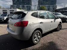 2013 Nissan Rogue S FWD - Photo 4