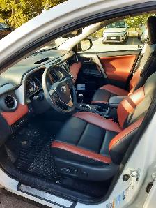 2015  Toyota Rav 4 vehicle for sale. - Photo 5