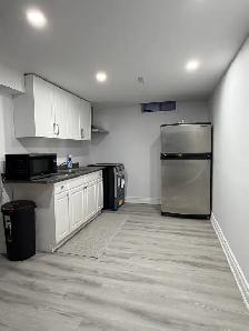 legal basement apartment - Photo 3