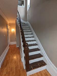 266B Crown St - 2BR Uptown, Split Level, Bus, Deck w/ Water View - Photo 10