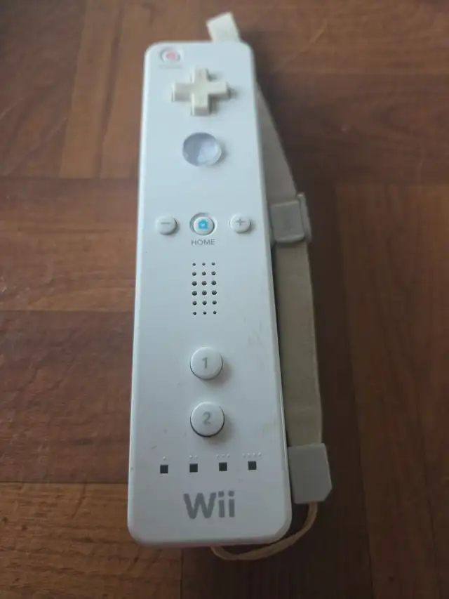Nintendo RVL-003 Wii Remote Control - White