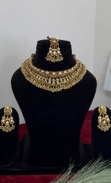Antique Gold Set