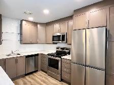 AVAILABLE NOW! $1199 Beautiful Studio Suite in Downtown!