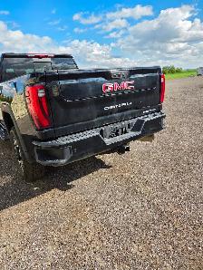 GMC Truck - Photo 3