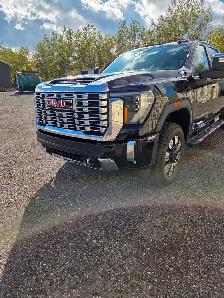 GMC Truck - Photo 4