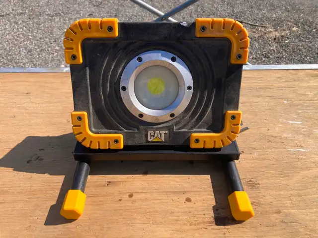 Caterpillar work light