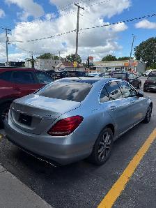 2015 Mercedes-Benz C300 - Photo 2