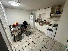 Basement apartment For Rent Markham Rd & Ellesmere Rd.Scarborouh - Photo 2