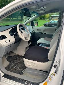 Toyota Sienna LE AWD 2012 - aménagée - Photo 9