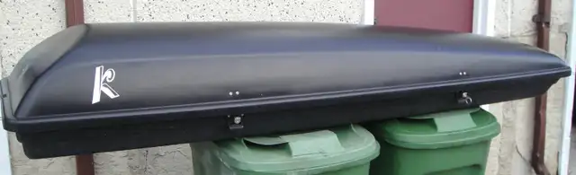 THULE KARRITE ROOF TOP CARGO CARRIER / SKI BOX