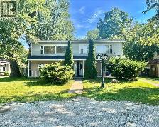 Large one bedroom unit for rent close to Windsor Airport