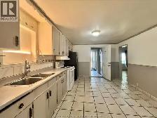 Large one bedroom unit for rent close to Windsor Airport - Photo 2