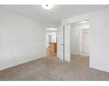 RENOVATED 2 Bed 2 Bath in South Terwillegar! - Photo 6