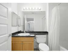 RENOVATED 2 Bed 2 Bath in South Terwillegar! - Photo 8