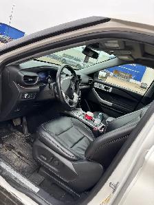 2021 Ford Explorer - Photo 4