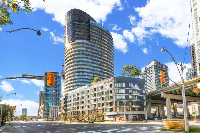 Fully Furnished all inclusive Toronto Condo everything included