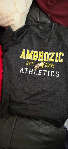School dress Cardinal Ambrozic Secondary School - Photo 5