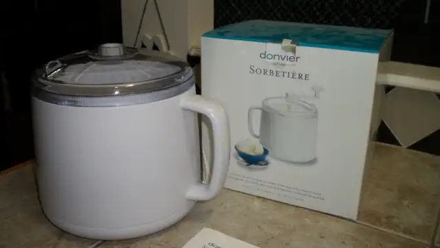 donvie icecream maker