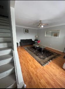 ROOM FOR RENT ON IMMEDIATE BASIS! - Photo 10