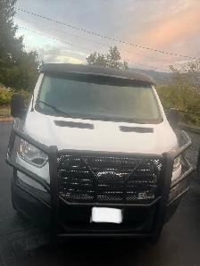 2017 Ford Transit Passenger T150 - Photo 2