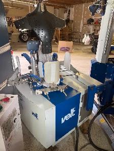 VEIT 8362 Industrial Steam Form Finisher – Working