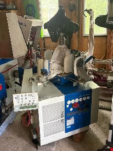 VEIT 8362 Industrial Steam Form Finisher – Working - Photo 6