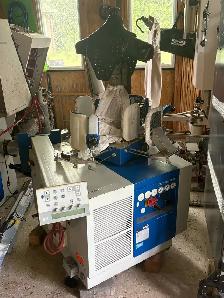 VEIT 8362 Industrial Steam Form Finisher – Working - Photo 10