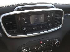 2018 Kia Sorento LX LX AWD - Photo 11