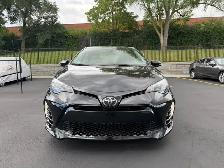 2017 Toyota Corolla SE - Photo 3