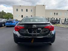 2017 Toyota Corolla SE - Photo 5