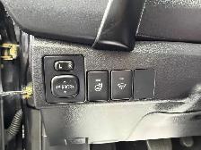 2017 Toyota Corolla SE - Photo 12