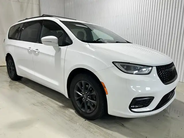 Chrysler Pacifica Touring TA 2022 à vendre