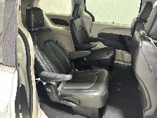 Chrysler Pacifica Touring L TA 2023 à vendre - Photo 19