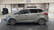 2015 Kia Rondo - Photo 2