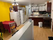 Grande chambre à louer - Photo 9