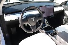 2020 Tesla MODEL 3 - Photo 9