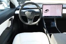 2020 Tesla MODEL 3 - Photo 10