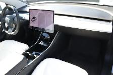 2020 Tesla MODEL 3 - Photo 11