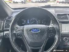 2018 Ford Explorer XLT 4WD - Photo 14