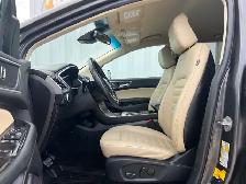 2020 Ford Edge SEL AWD | Command Start | Heated Seats - Photo 17