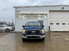 2022 Ford F-150 XLT Crew Cab 7.3L V8 | No Accident | Reverse Cam - Photo 2