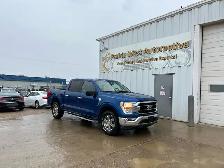 2022 Ford F-150 XLT Crew Cab 7.3L V8 | No Accident | Reverse Cam - Photo 3