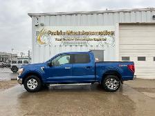 2022 Ford F-150 XLT Crew Cab 7.3L V8 | No Accident | Reverse Cam - Photo 8